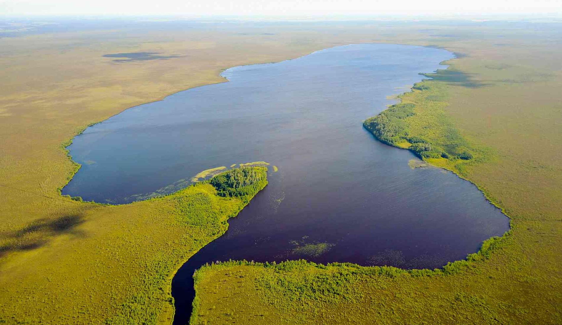 Капец - это полуостров на озере Ельня. YelnyaTrip